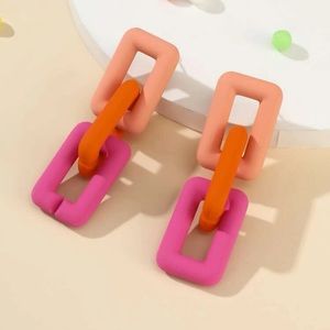 Hollow Out Geo Link Drop Earrings